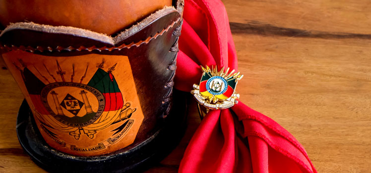 traditional-week-southern-brazil-farroupilha-week-gauchos-traditional-south-american-yerba-mate-chimarrao-brazil-(1)